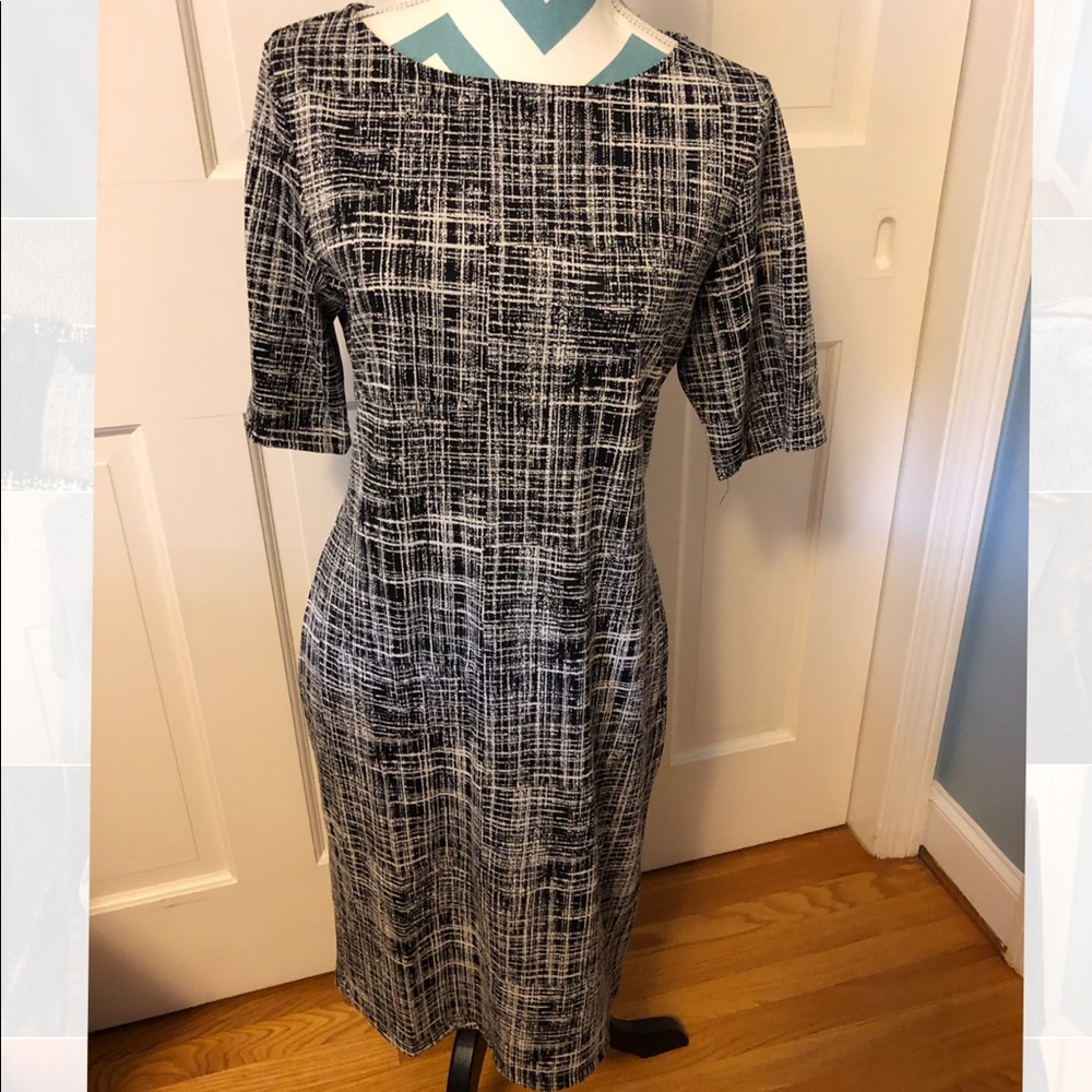Black and white patterned women’s dress.